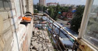 Демонтаж балкона Котлас, цена от 2952 руб.