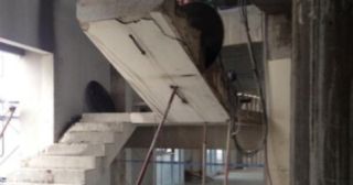 Демонтаж лестницы Котлас, цена от 2952 руб.