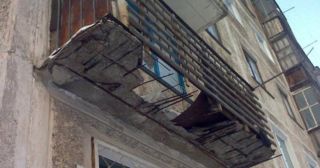 Демонтаж балкона Котлас, цена от 2952 руб.